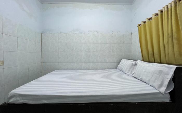 OYO 93429 Pondok Surya Near Fakultas Teknik Unhas Gowa