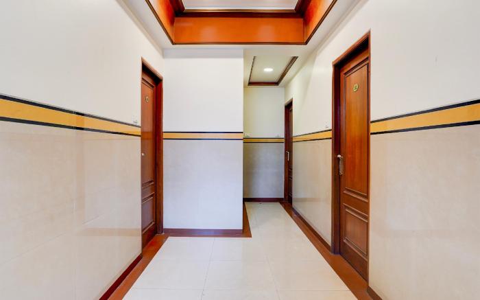 Super Hotel O Thimmaiah Rd Rajajinagar