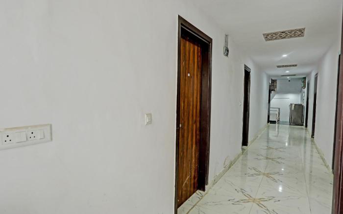 Hotel O Ananda