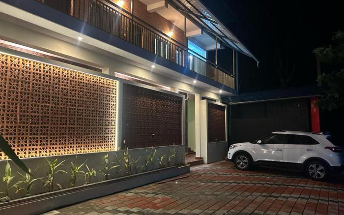Athirappilly Inn