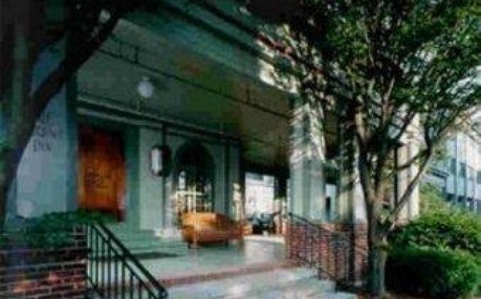 Roycroft Inn