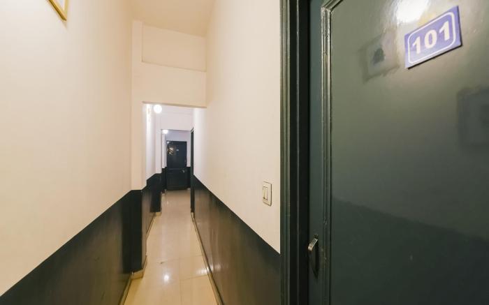 Hotel O Unique Delhi Home Stay
