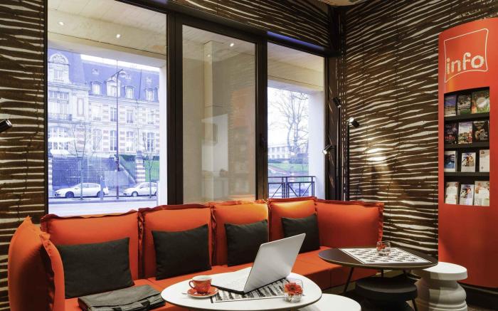 ibis Versailles Chateau