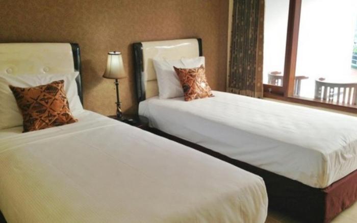 OYO 557 Hotel Prima Asri 153