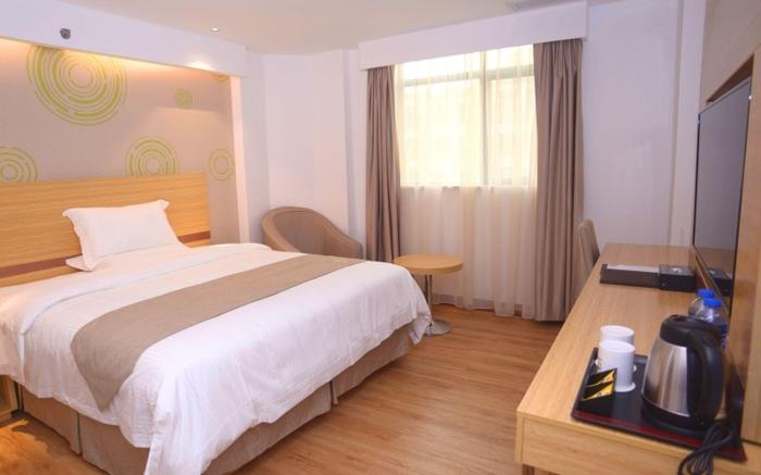GreenTree Inn Zhongshan West District Fuhua Road Branch