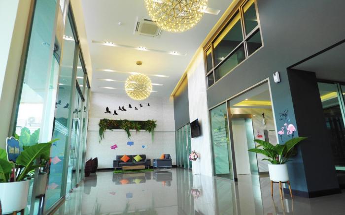Clover Hotel Hatyai
