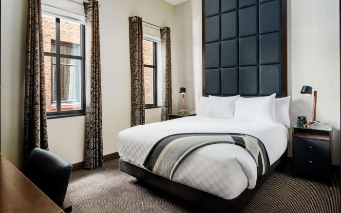 Joinery Hotel Pittsburgh, Curio Collection by Hilton