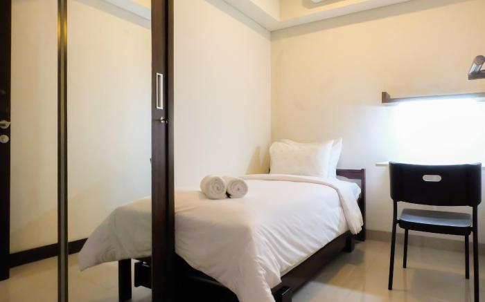 The H Residence 2BR Apartment By Travelio