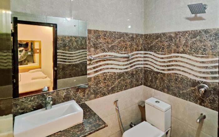 Hotel Apple Villa @ New Delhi