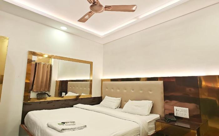 Hotel Apple Villa @ New Delhi