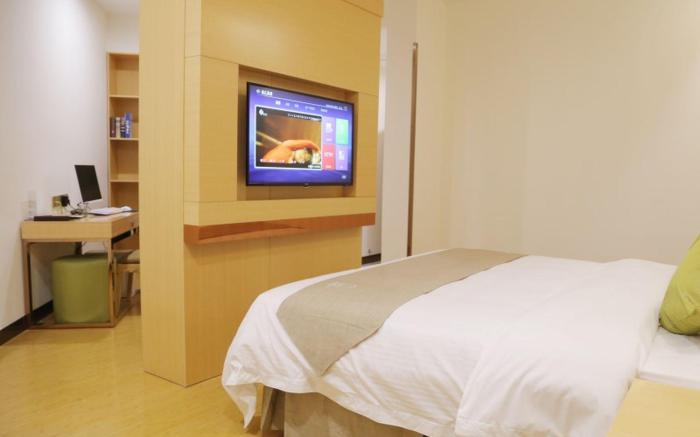 GreenTree Inn Hefei Feidong County High Speed Rail Station Wuyue Plaza Express Hotel