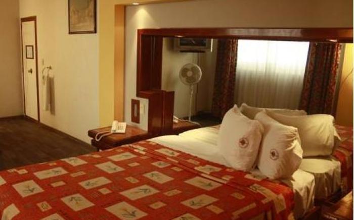 Hotel Mina