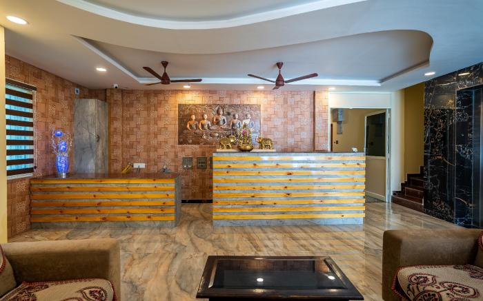 SunLux Grand Residency