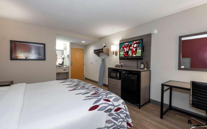 Red Roof Inn Clifton Park