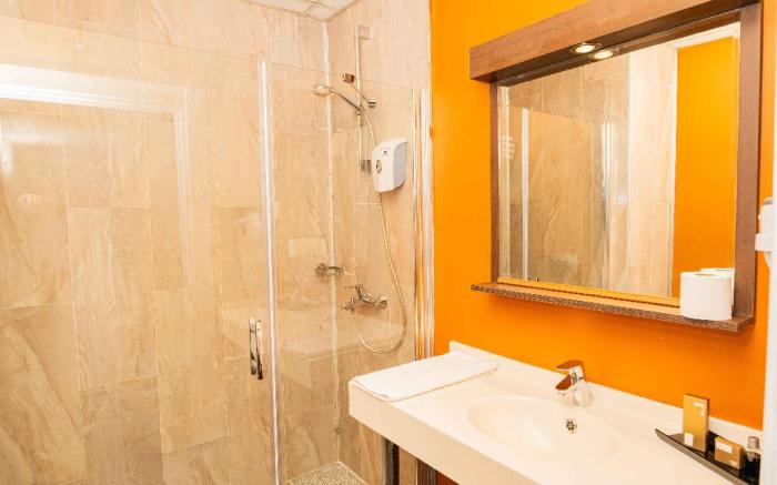 BORİS HOTEL