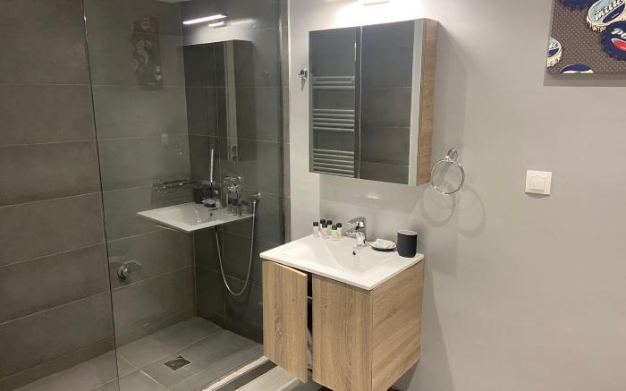 Connect Studios & Apartments