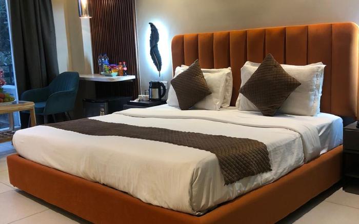 RJK Sector 49 Residency Near Huda Metro Station