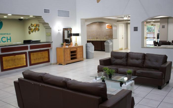 Boca Suites Deerfield Beach, SureStay Collection by BW