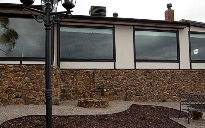 A Cottage with a View at Tudor Ridge