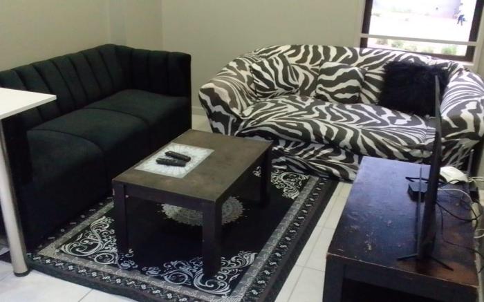 The Rosebank Apartment With Two Single Beds 