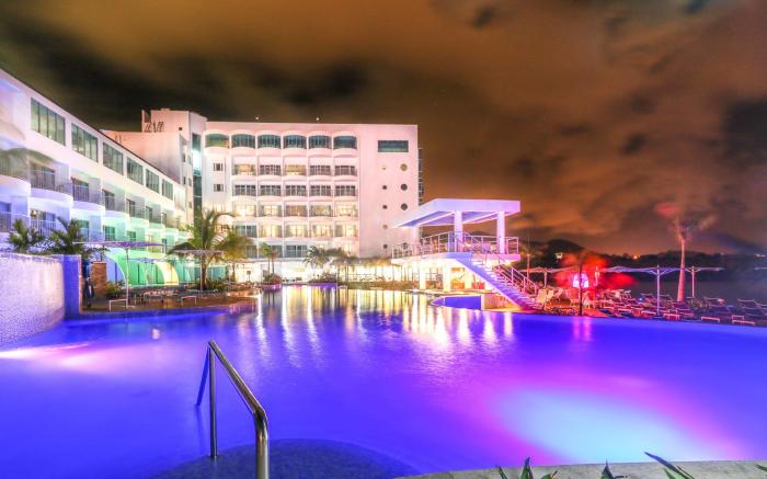 The Harbor Club St. Lucia, Curio Collecton by Hilton