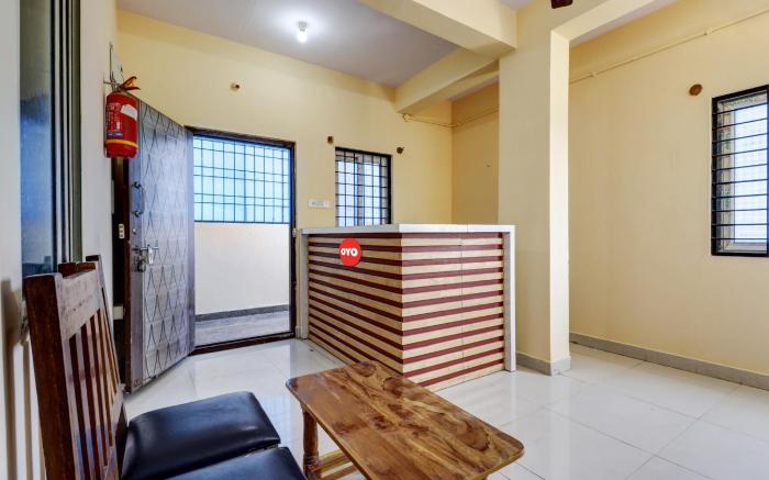 Hotel O S.L.V Boarding & Lodging