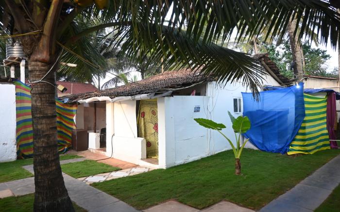 Kashinath Beach Huts