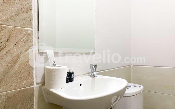 Well Studio Transpark Juanda Bekasi By Travelio