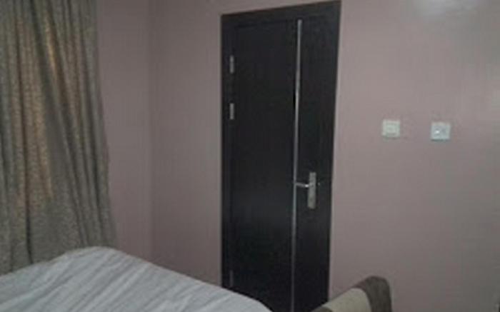 Green House Hotel and Suites