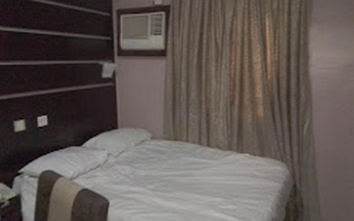 Green House Hotel and Suites