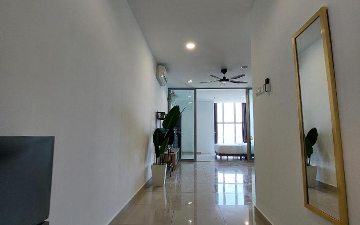 Three Elements*The Garden*MRT2*Netflix*SelfCheckIn