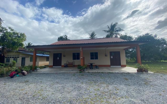 Homestay budget suasana kampung