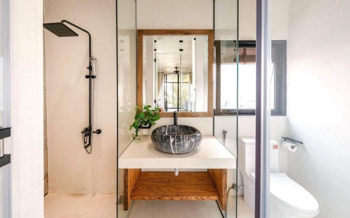 Brutalism Pool Villa - 4 BR - 3 mins to the Beach