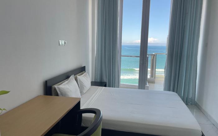 Lovely 3 bedrooms 3 bath rooms Sea View Apartment