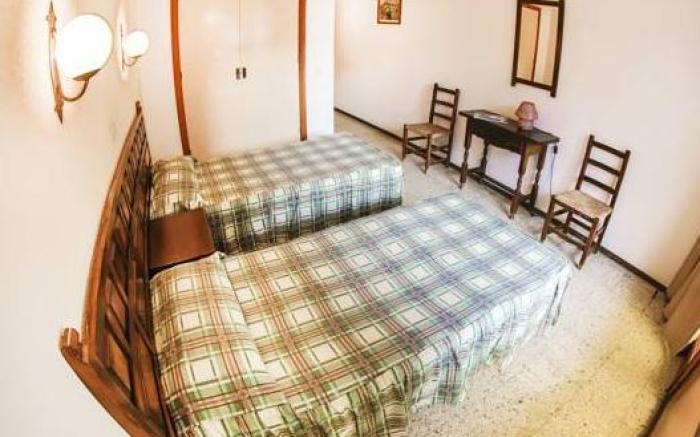 Hostal Santa Ana