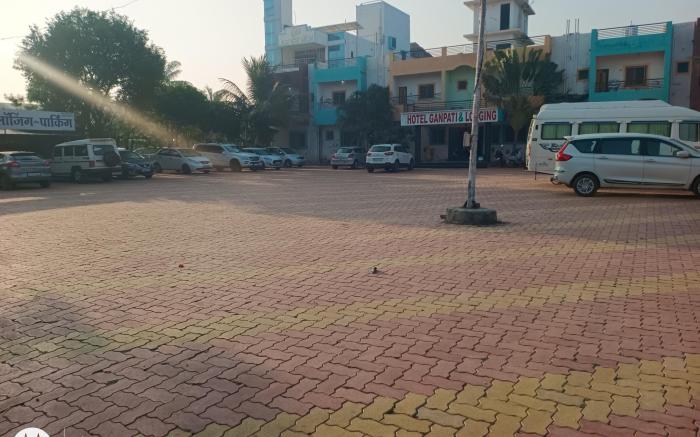 Hotel Ganpati and Lodging 