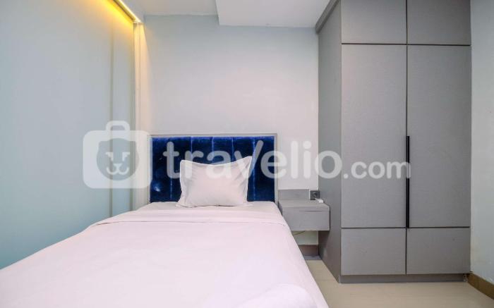 Good Cozy 2BR Grand Kamala Lagoon By Travelio