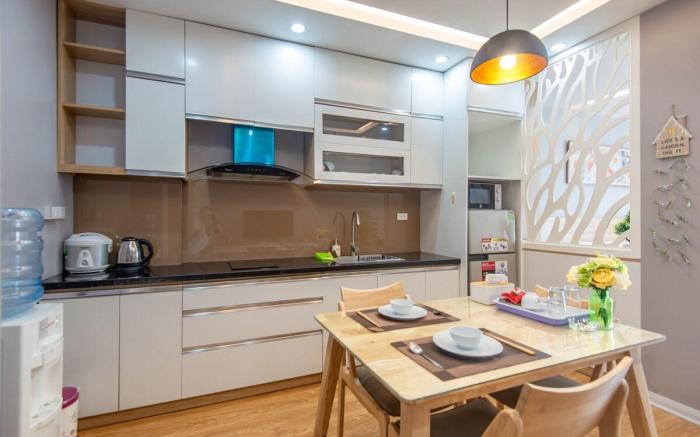 LeO House 1BR in 9/81 Linh Lang
