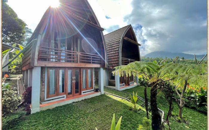 Camaradvipa Retreat Munduk