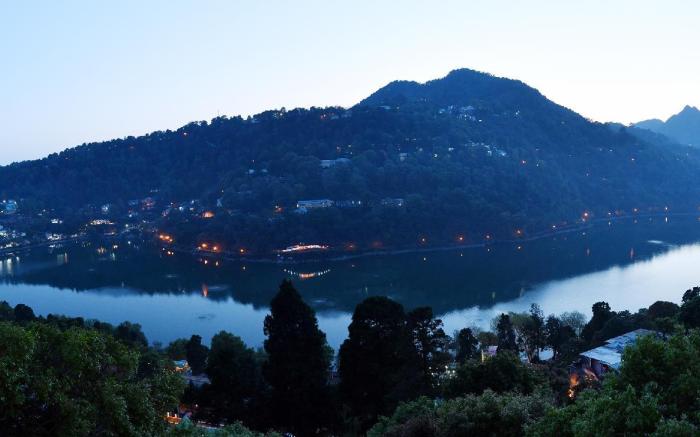 Hotel Mount N Lake