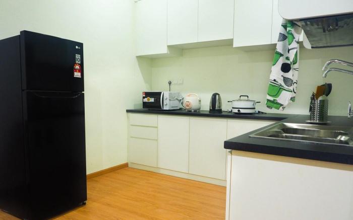 My3rdHome2 | 4BR2br | near Jonker | By Shine Stay