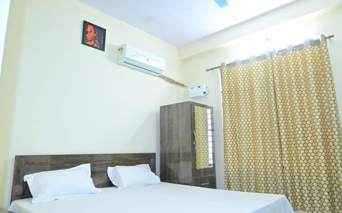 VAIDEHI KUNJ HOMESTAY  800m from Shri RAM MANDIR