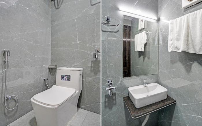 HOTEL O AMR GRAND Govindpuri Junction