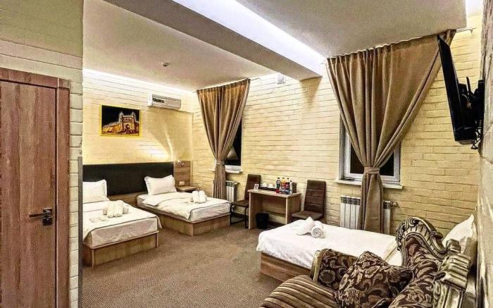 Al Arda hotel