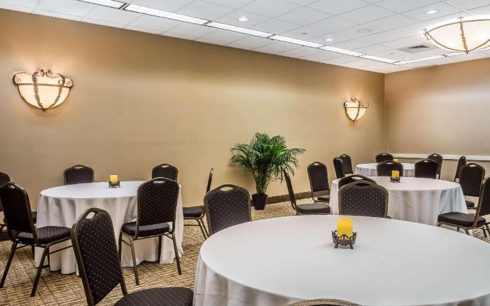 Comfort Suites Near Casinos