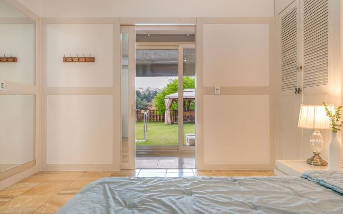 Hoengseong Withpet Village