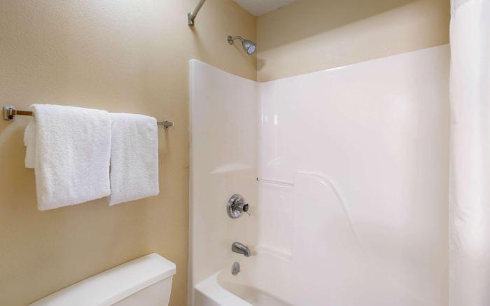 Quality Inn - Storm Lake