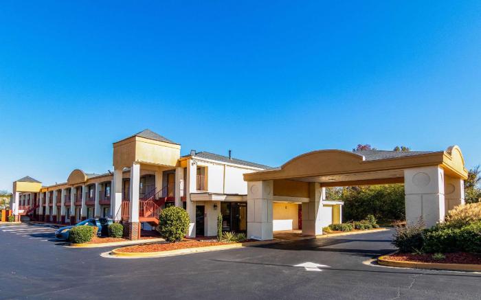 Econo Lodge - Conyers