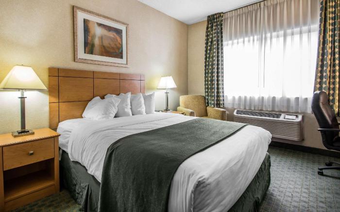 Quality Inn Dubuque on Hwy 20