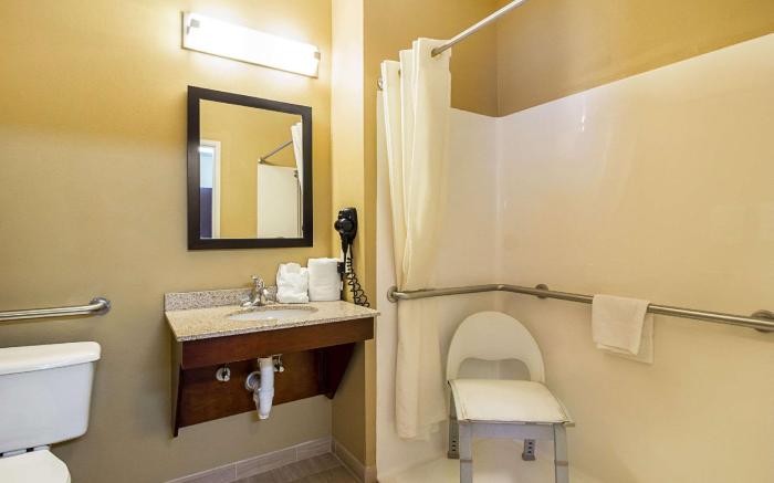 MainStay Suites Fargo - I-94 Medical Center